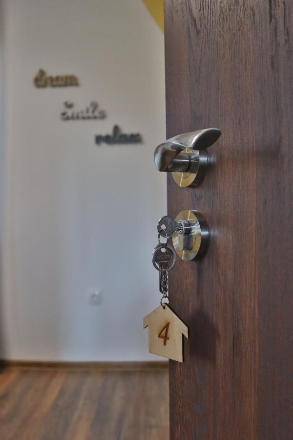 Bella Family Guest House Сапарева Баня Екстер'єр фото