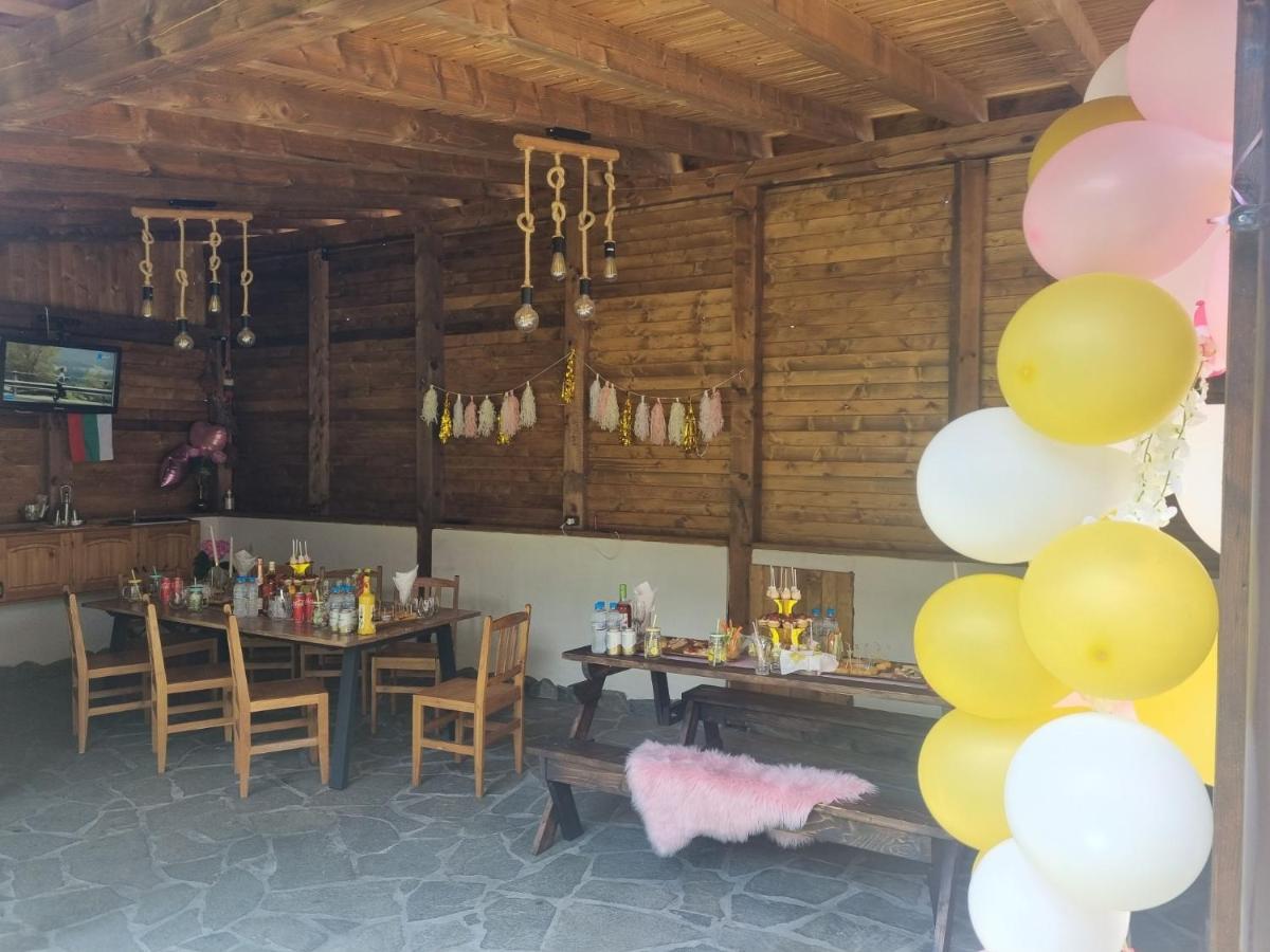 Bella Family Guest House Сапарева Баня Екстер'єр фото